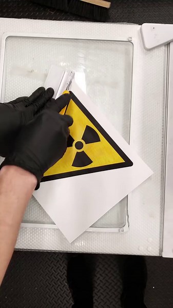 Making a radiation sign with fluorescein