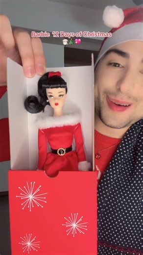 Mario Luna on Instagram: "Barbie 12 Days of Christmas 🎅🏻🎄💖 #MarioLuna #Barbie #barbiesignature #barbiecollector #calendariodeadviento #parati #barbiechristmas #navidad #dollcollectors"