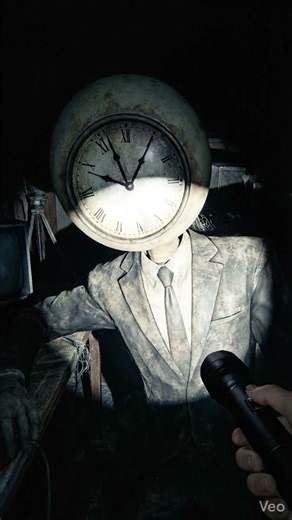 one man go to studio and he saw 😧 #hulk #ai #shorts #scary #horror