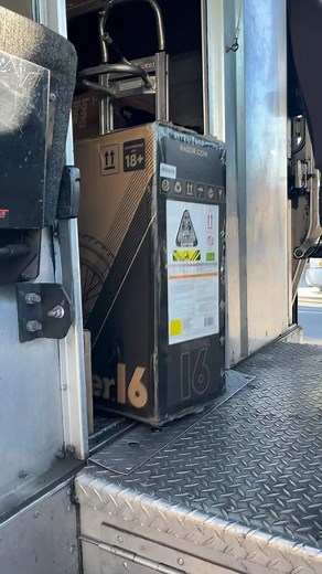 From #unboxing to #exploring, day 1 with the #Rambler16 ⚡️ #ebike #razorworldwide