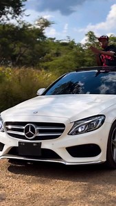 Sane is on the rise and making waves as the hip-hop king! He’s just dropped a new banger titled ‘Murungu’. Let’s show some love, stream the track, and share it with friends and family. 🎥 by @sircarly | Zimcelebz