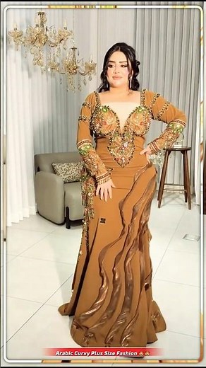 Most Beautiful And Elegant Curvy Girl in the World | Arabic Plus Size Women Fashion Model 💫