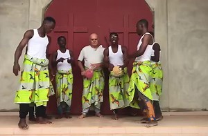 Le partage apporte une meilleure compréhension de l'autre. | Jean-pierre Chardiet