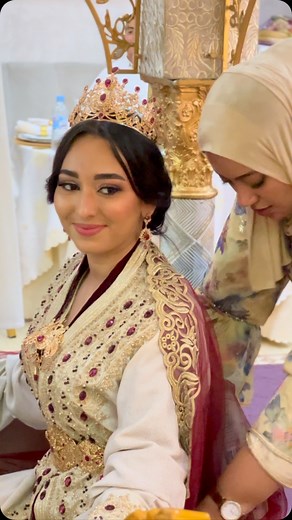 11K views · 10K reactions | #bride #mariage #love #tanger #rabat #casa #beautiful #caftan #  | Negafa Noufissa Elfilalia | Facebook