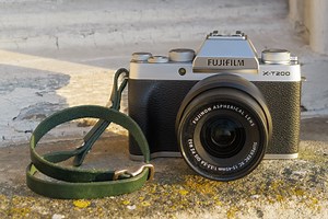 Fujifilm X-T200 review