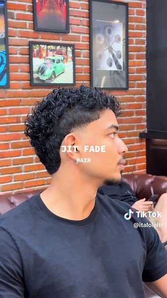 Corte Jit Fade para Cabelo Cacheado