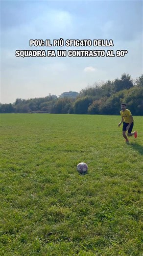 17K views | Il mister  Grazie @loris_d._addetta @mora_andre39 . . . #soccer #football #calcio #ignoranza #calciatore #calciatori #calciatoribrutti #memes #fun #funny #lol #funnyvideo #funnyvideos #team #mood #ilcalcio #ilcalcioèdichiloama #cronachedispogliatoio #baller #footballplayer #soccermeme #soccerplayer | Manuel Borino | Facebook