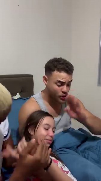 12M views · 145K reactions | Por causa do celular eles perderam seu bem mais precioso...... | Videos e Novelinhas | Facebook