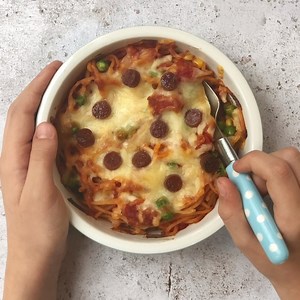 5.5K views · 19 reactions | Leftover Spaghetti Bake! This is what I made Aoife for lunch today. I had some leftover spaghetti from dinner last night which I mixed with some water and frozen peas and corn. I put it into an oven dish and topped with grated cheddar and mozzarella. Then finally I sliced a pepperoni and added it to the top. Bake in the oven for 20 minutes until piping hot throughout. So quick and easy and a great way of using up leftovers. | My Fussy Eater | Facebook