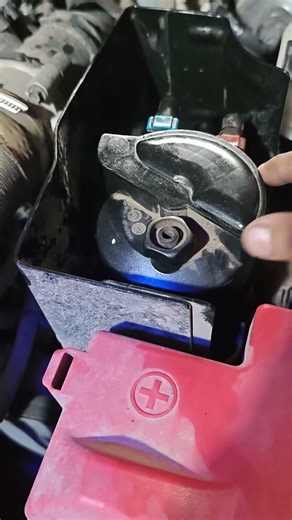 purgar filtro de gasoil combustible Ford ranger #automobile #ford #fordranger #filtro