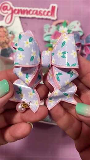 Heart Shaped Box from Scrap Diva Designs featuring the new Triple Loop Bow #scrapdivadesigns