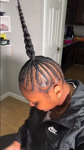 Braided ponytail with bundles