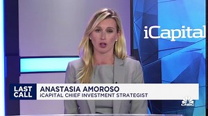 The VIX could hit 25 to 30 before the market bottoms, says Elizabeth Evans