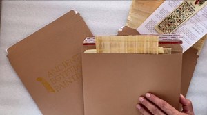 Amazon.com: Egyptian Blank Papyrus Handmade Paper Sheets - 8.5x13 Inches (22x33 cm) Set of 10 for Scrapbooking, Art Projects, Schools, Teaching Ancient Egypt Hieroglyphics History Papyri Old Paper