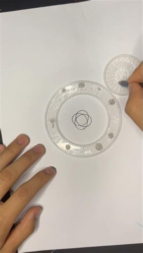 Mesmerizing Circle Pattern 🔴#shorts #art