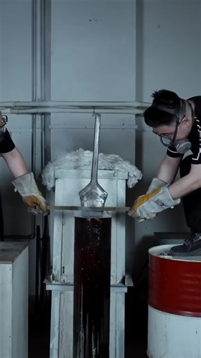 Crafting Handmade Knives: A Workshop Journey