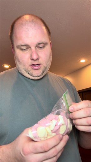 Pandy Candy Review: Delicious Sugar-Free Sour Skulls