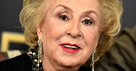 Doris Roberts dies at 90
