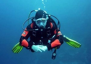RICK'S DEAL OF THE DAY Get 52% off Scuba Diving courses from Andark Diving and Watersports! PADI Open Water Courses available for Adults and Juniors! If you've always wanted to learn to scuba dive, this is where it begins! Normally £418 but the Wave deals price is just £199! Check availability now at wave105deals.co.uk. | Greatest Hits Radio South Coast