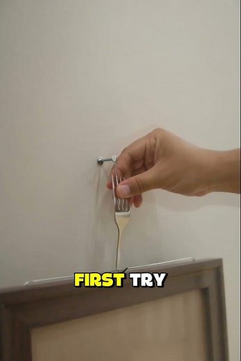Perfect Picture Hanging! 🖼️✨ | Creative Life Hacks