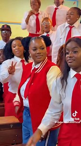 La servante de Dieu Déborah Lukalu dévoile une nouvelle chanson pour la gloire de Dieu ❤️ | Les stars congolaises-DRC