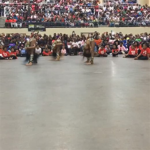 The Dancing Dolls (DD4L) on Instagram: "Smurfs!"