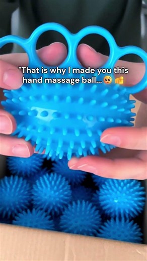 Arthritis massage ball elderly Hand strength workout