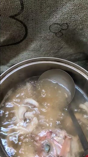地元長崎県産（チコ鯛）🥬🐥風味付け刻みレタスにて、お吸い物です。 #お吸い物