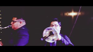 42 reactions | QUINCEAÑERO: ANYELINE AYLIM Muchas felicidades y gracias a los familiares de nuestra flamante quinceañera por permitirnos compartir una noche familiar muy especial. Contratos: 972999470 / 945175702 #orquestadgala #eventos #findesemana #fiesta #alegria #diversion | Orquesta D'Gala | Facebook