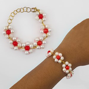 9.5K views · 306 reactions | Easy beaded flower bracelet | beads jewelry making easy | Dian Diy Tech | Facebook