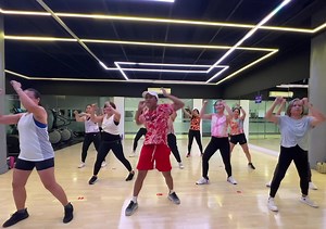 “Easy on Me” (Reggae Version) Choreography by Shou Kuan Ren Lopez #dance #dancercise #reggae #exercise #fitness #health | Sabrina