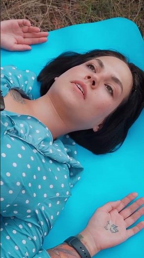 PEACEFUL YOGA IN NATURE | EVELINA’S FOREST STRETCH ROUTINE