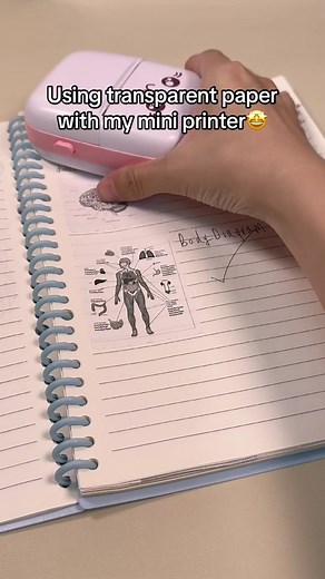 The mini printer can print everything you want😌#fyp #foryou #tiktokmademebuyit #tiktokshop #giftideas #printer #miniprinter #stickerprinter #thermalprinter #printersoftiktok
