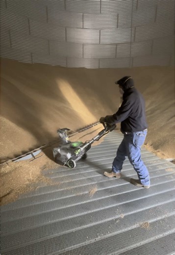 Effective Snowblower Techniques for Wheat Handling