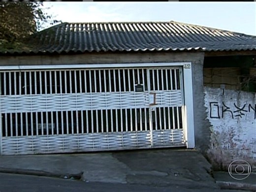 Legista e peritos divergem sobre horários de mortes da família Pesseghini
