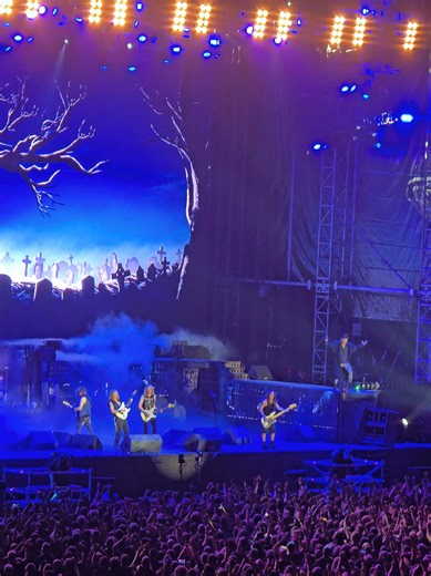Iron Maiden – Fear of the Dark: Live Concert Clip
