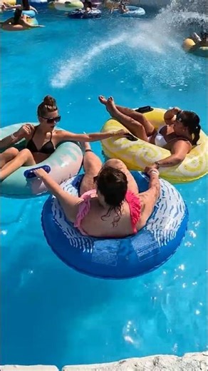 Wave Pool Fun — From Calm to Action! 🌊✨