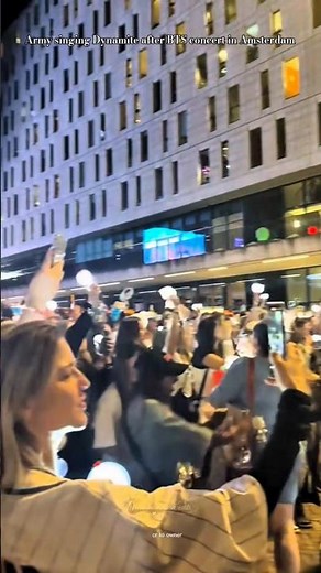 Amsterdam ARMY singing Dynamit after the Concert (Ziggo Dome) 🔥