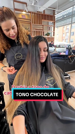 Transformación de cabello a tono chocolate: ¡Descubre cómo lograrlo!