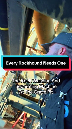 I need this 🤪 At the gravel pit, they have a monstrous shaker deck with rock washing and classifying abilities #t#therockhoundadventuresr#rockhoundg#gravelpit
