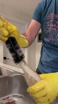 How to clean stubborn barnacles off a bottle found in the ocean #howto #cleaning #cocacola