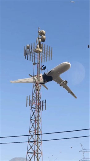 A-320 Unbelievable Collided With Tower One Wing Breake Crashed On Highway Gtav