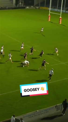 Paul Brown Scores Incredible Try for Durham University
