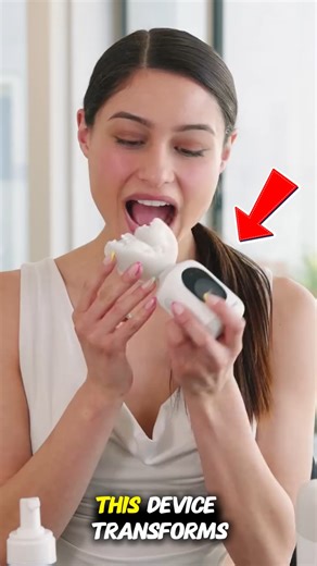 A Different Way to Brush Your Teeth Get a complete and effective clean in just 20 seconds. The Feno smart brush uses an incredible 18,000 bristles to brush all your teeth at once. @ feno. co | Drive Mac