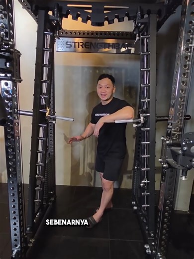 Why Infinity Series #4 Convertible 1:2 and 1:1 Ratio! Sistem kabel All in One Trainer pada umumnya dibuat untuk mengcopy mesin functional trainer / cable crossover, dengan rasio 1:2. Hal ini yang menyebabkan All in One nyaman dan smooth untuk main gerakan compound unilateral seperti flye dan single arm row / pulldown, serta isolation seperti curl, pushdown, lateral raise dan lain sebagainya. Kekurangan 1:2 adalah jika mau dipakai gerakan compound 2 tangan di 1 sisi seperti pulldown berat dan row