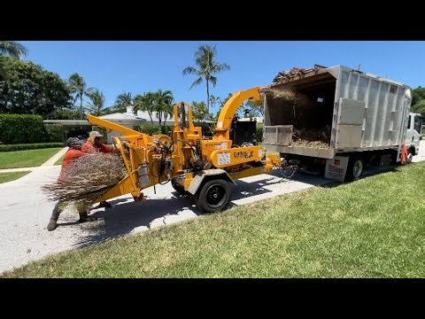 How to use a Carlton Wood Chipper