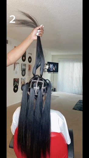 ￼Rubberband Method Box Braids with Curly Ends @bianca_bragado #hair #boxbraids #quarentinehair