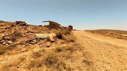 Desert Explorers: Unearthing Australia's Hidden History