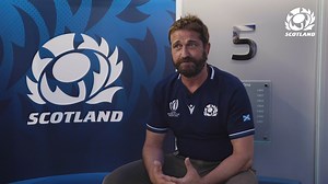 🗣 "I am loving watching this team." Gerard Butler on his passion for Scotland, sending "crazy texts" to Gregor Townsend and his pride in being involved in the Rugby World Cup 2023 squad announcement. | Scottish Rugby