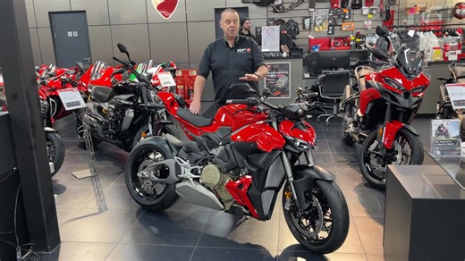 ☝️☝️I’ts Tuesday & Simon Says…….👌 | Ducati Glasgow